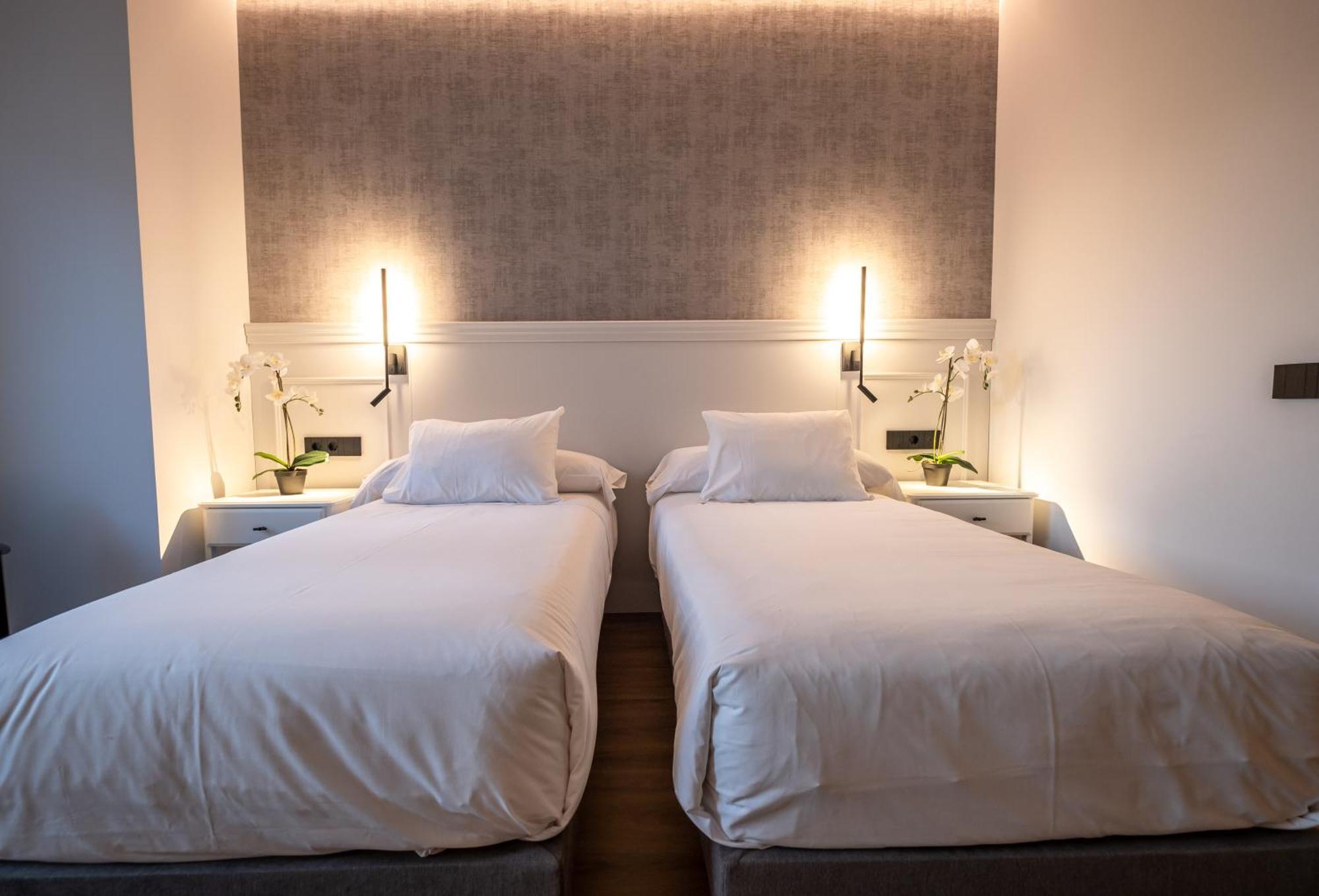 Principe De Vergara Rooms Lujo En El Centro De Логроньо Екстериор снимка