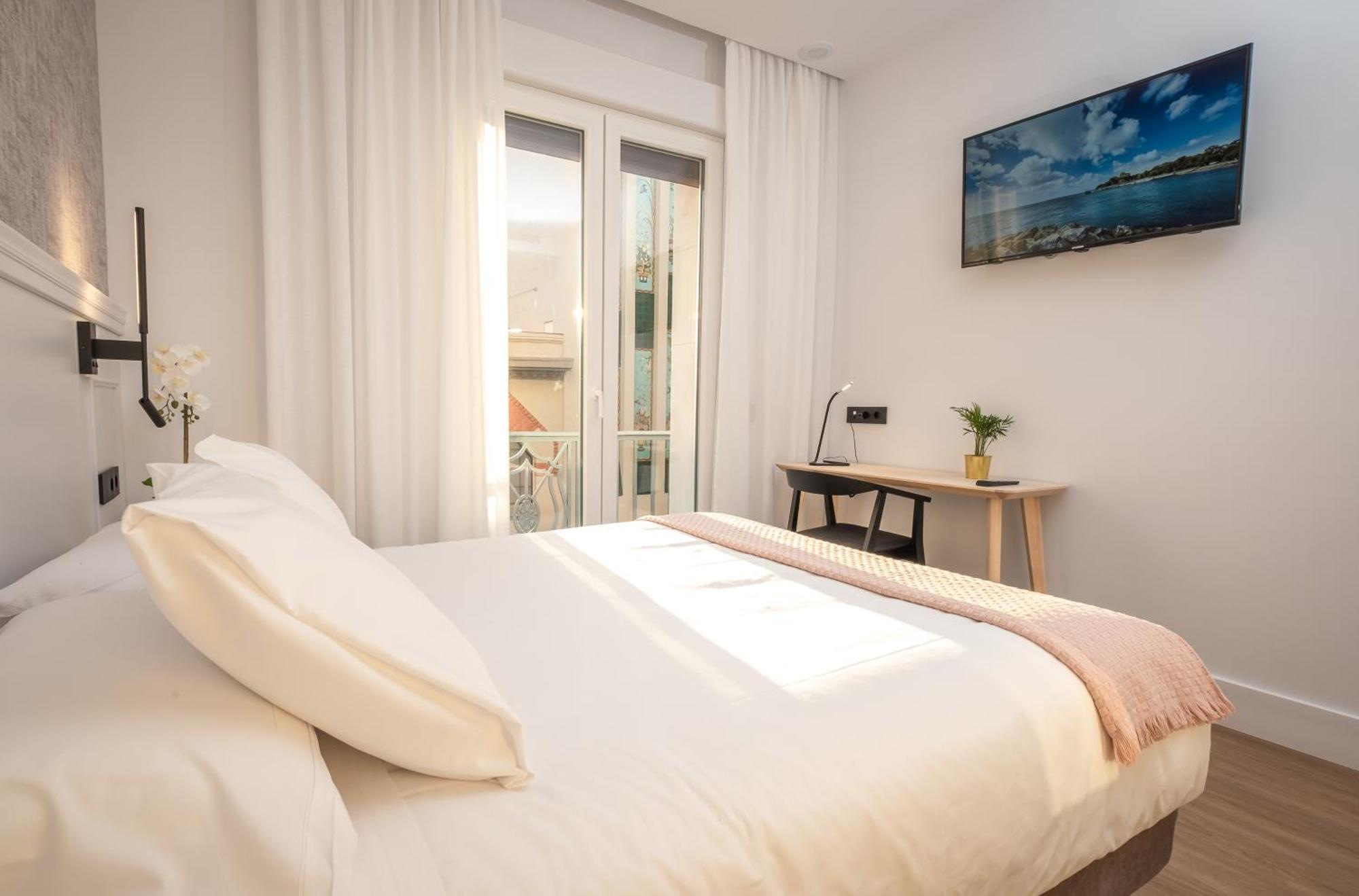 Principe De Vergara Rooms Lujo En El Centro De Логроньо Екстериор снимка